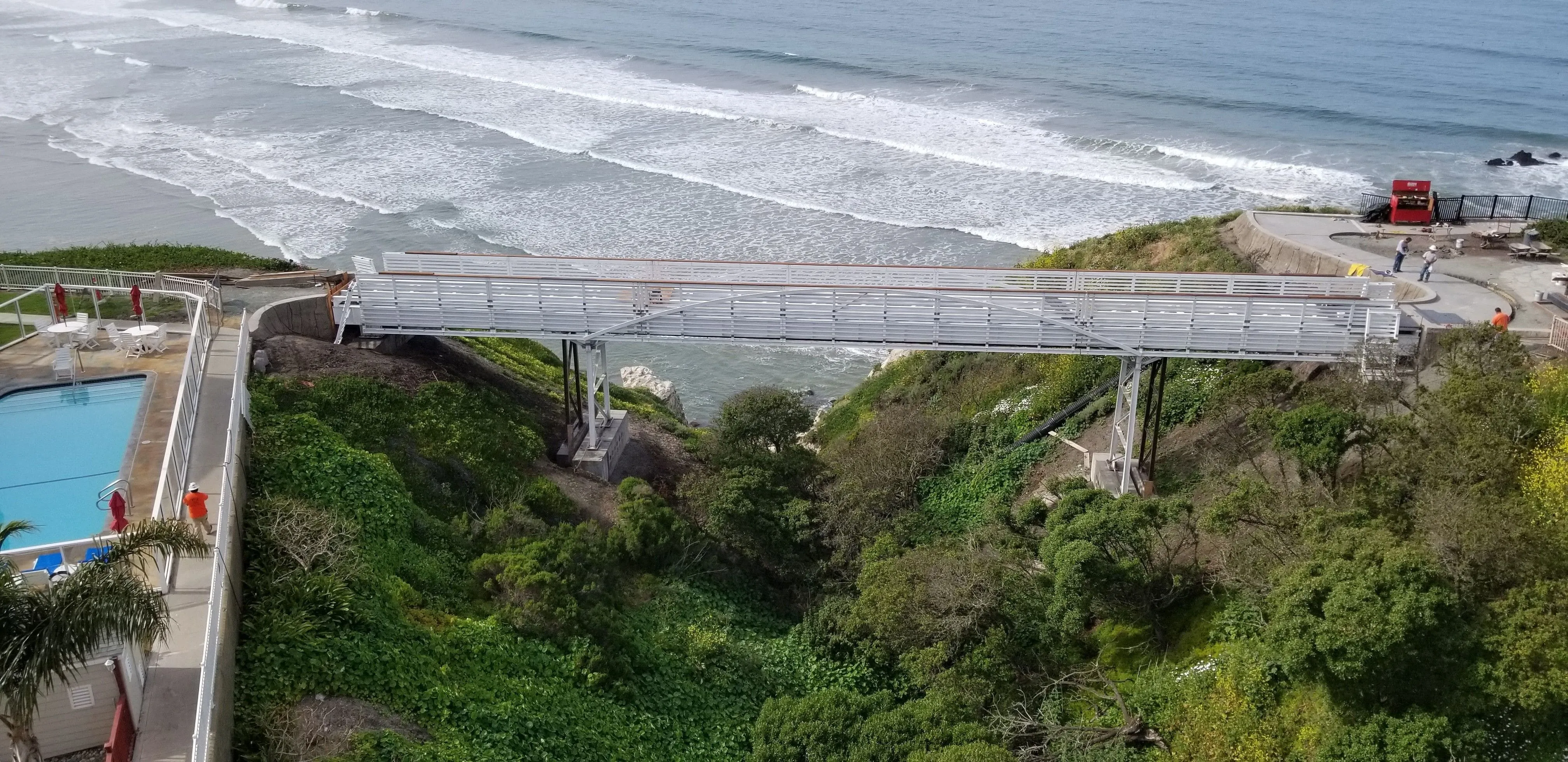 Pedestrian bridge and civil construction