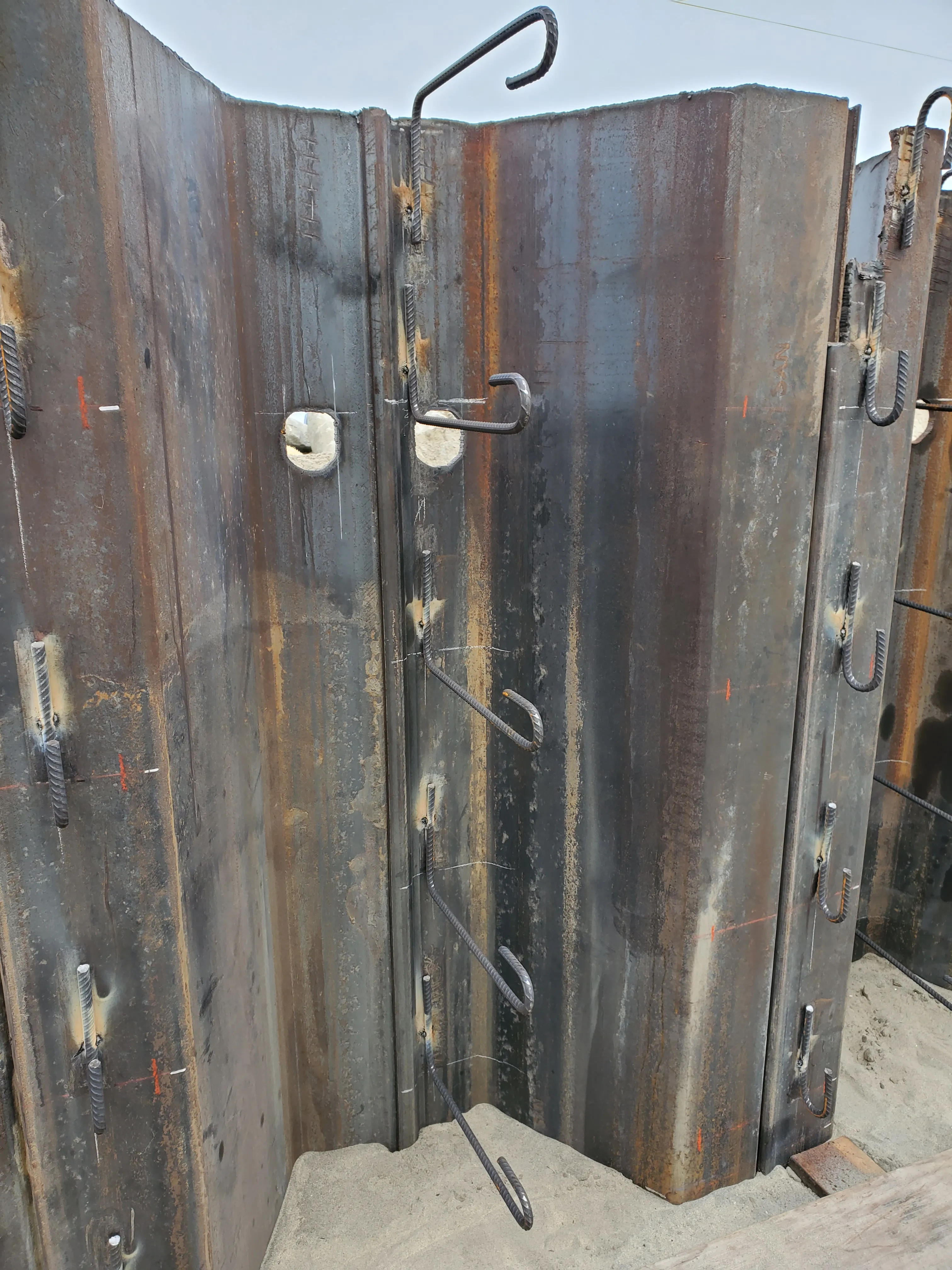 Del Mar seawall site conditions